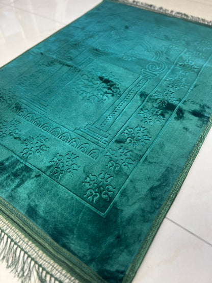 Luxurious prayer rug